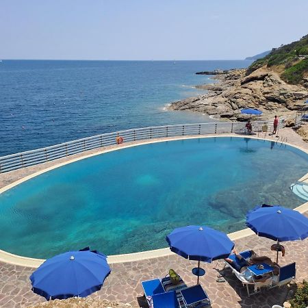 Capo D'Arco - Goelba Lägenhet Rio Marina Exteriör bild